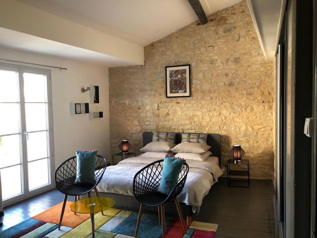 Les Halles Chambre D'Hotes Verteuil-sur-Charente Eksteriør billede