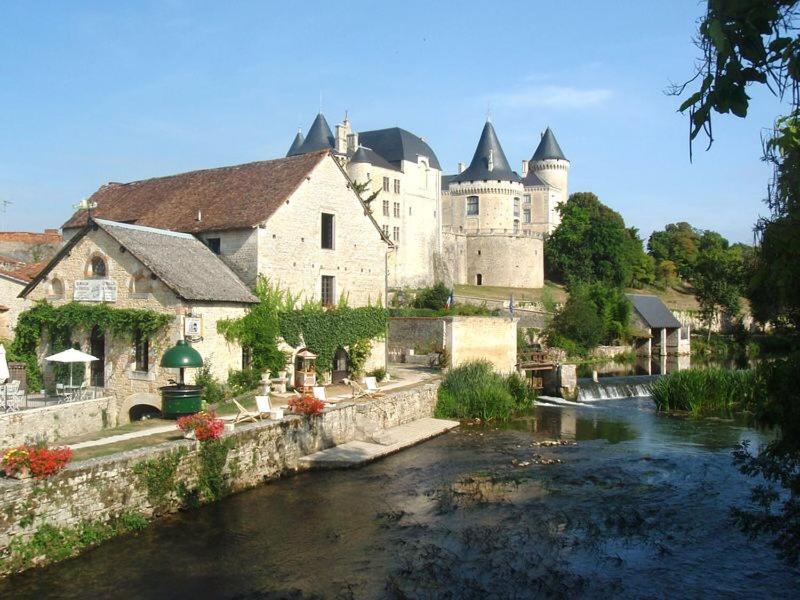Les Halles Chambre D'Hotes Verteuil-sur-Charente Eksteriør billede